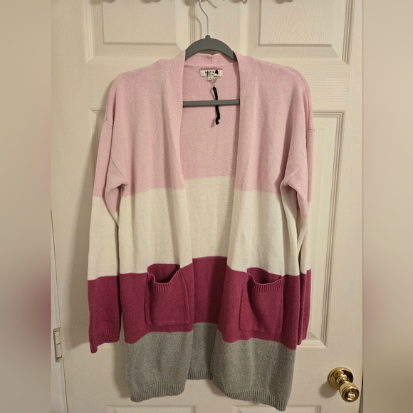 ANDREE BY UNIT Sweaters - Andree By Unit Pink and Cream Colorblock Cardigan Open Front Pockets Size Medium